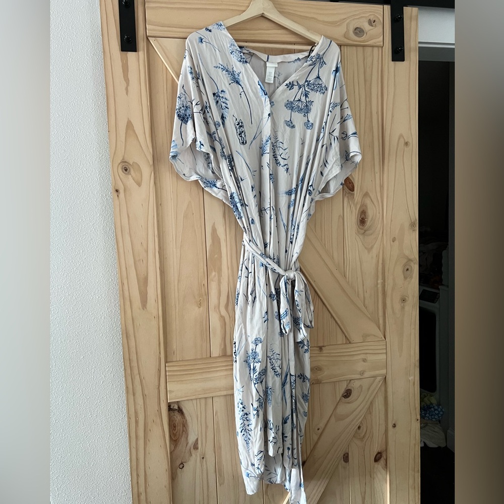 H&M tie dress